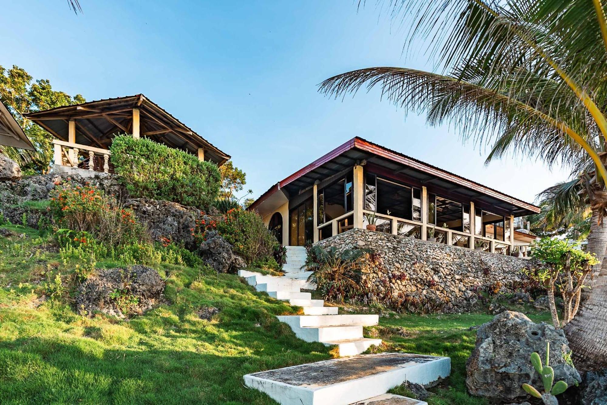 Blue Star Dive And Resort Anda  Exterior photo