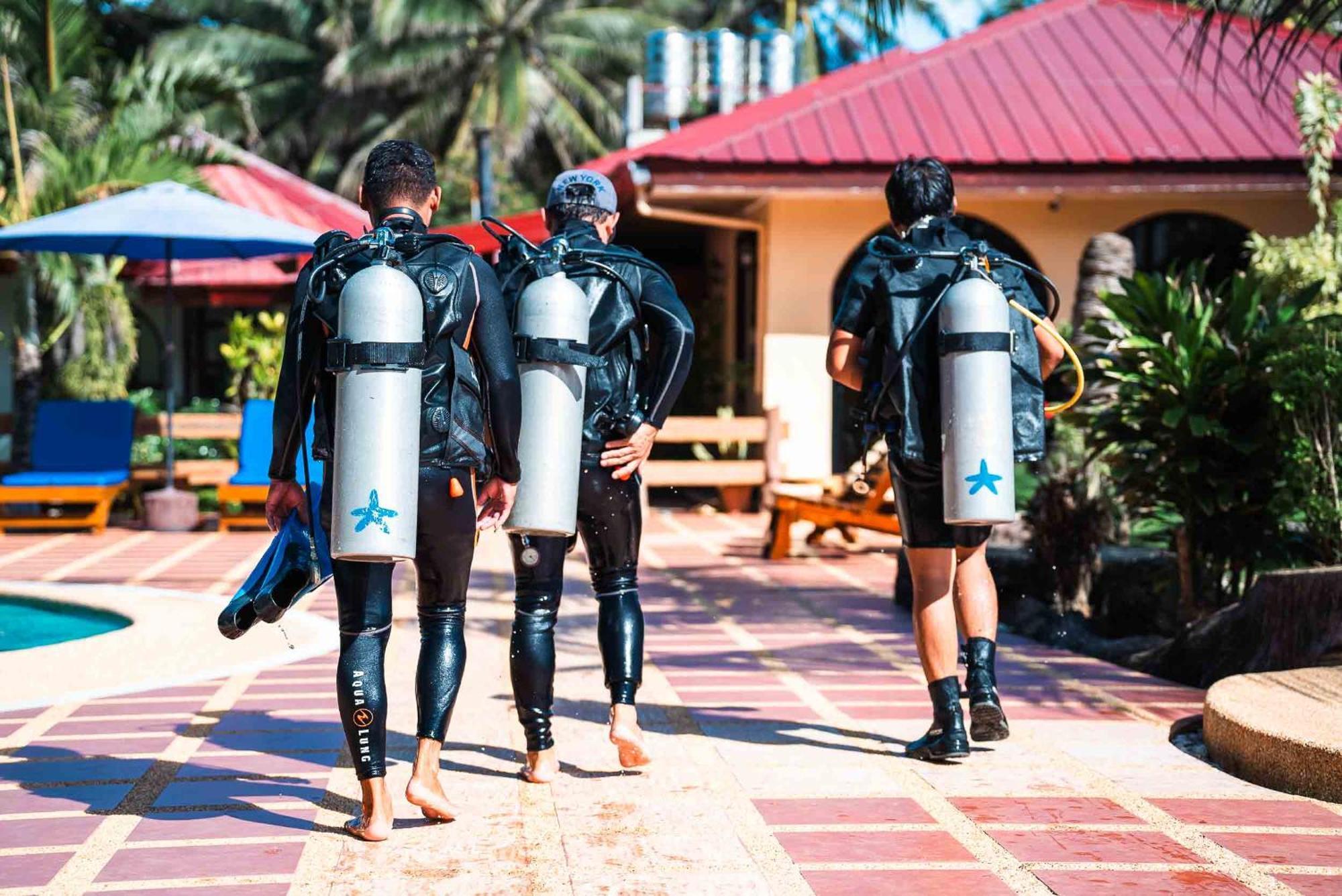 Blue Star Dive And Resort Anda  Exterior photo